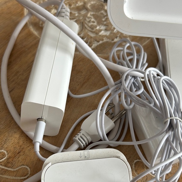 Square White POS System terminal tablet card reader - Picture 3 of 6